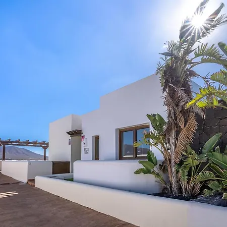 Alba Villa