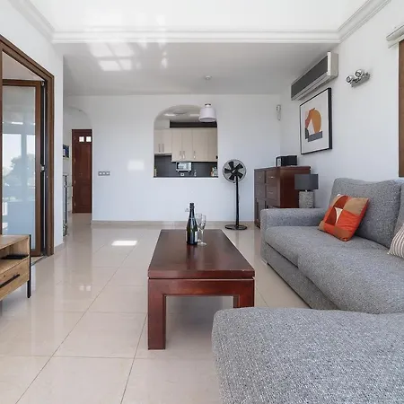 Alba Playa Blanca (Lanzarote)